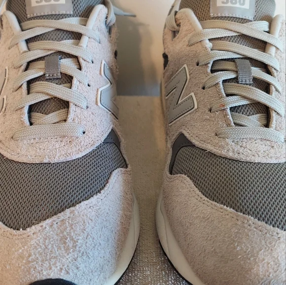 New Balance 580 Raincloud Grey/White Suede & Mesh Sneakers - Men's Size 13 - Picture 6 of 13